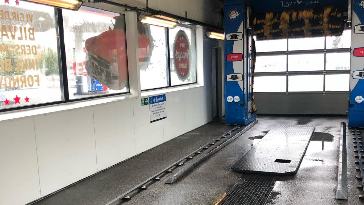 Rengjøring av bilvaskehaller