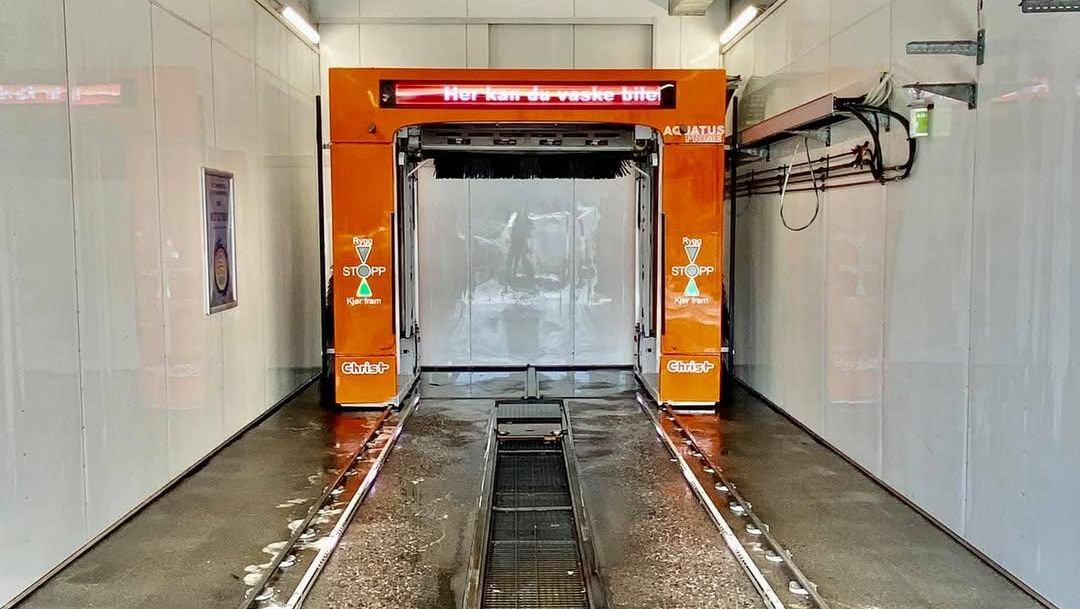 Rengjøring av bilvaskehaller